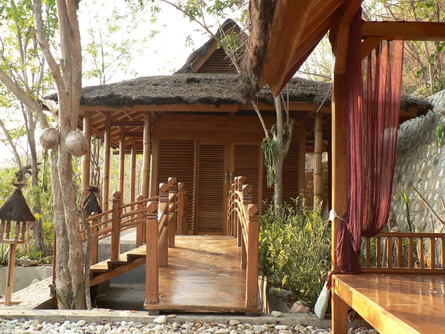 Waecicu Eden Beach Hotel