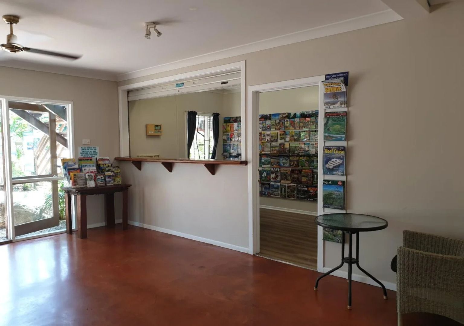 Travellers Paradise Heritage Historical Place - Hostel