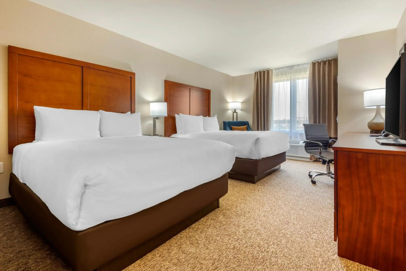 Comfort Inn & Suites