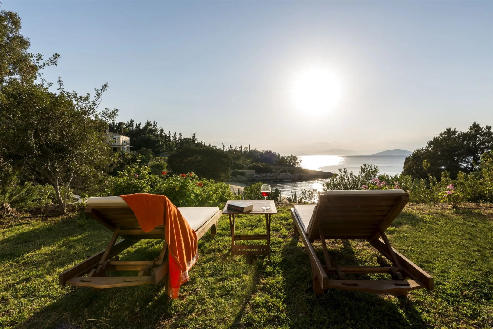 Electra Beachfront Villa