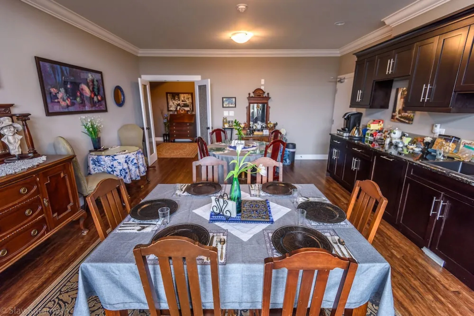 Brookside Inn Boutique Hotel