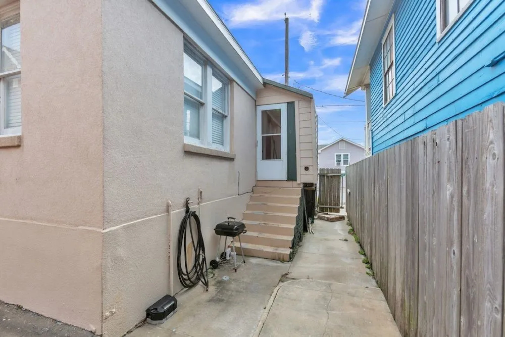 Sand Of Time Cottage 2 Bedroom Cottage By Redawning