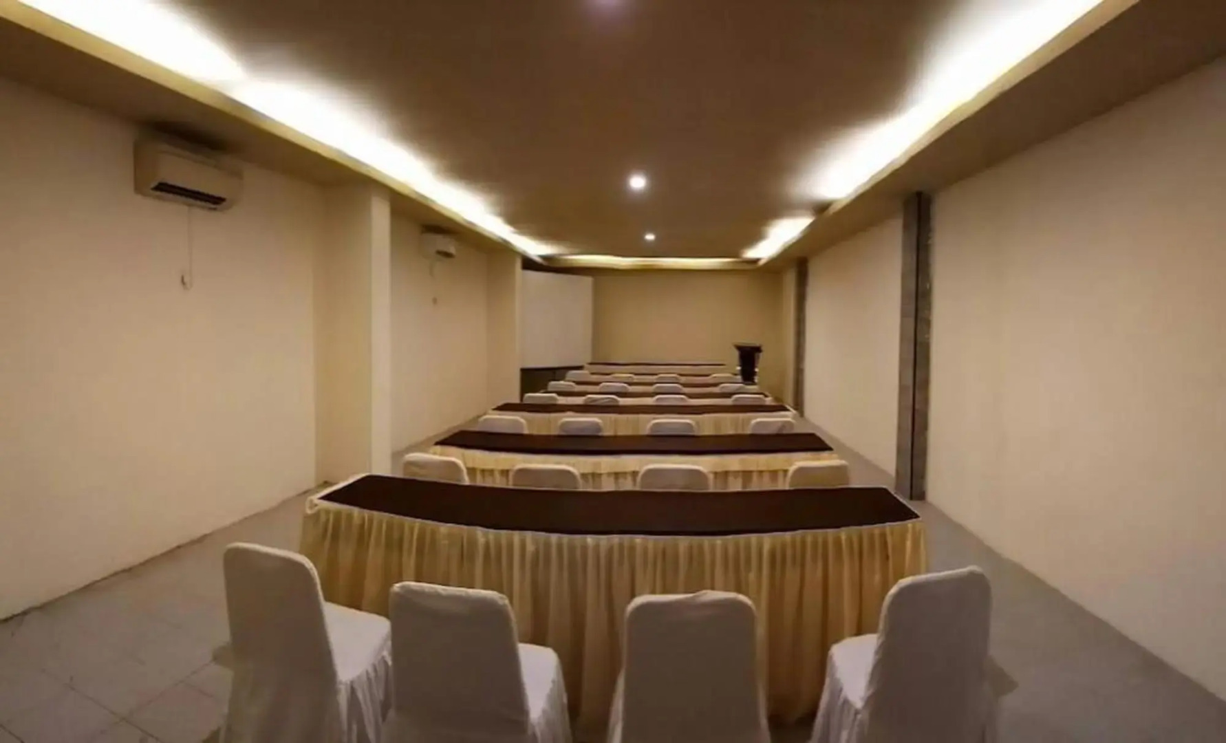 Hotel Maninjau Indah