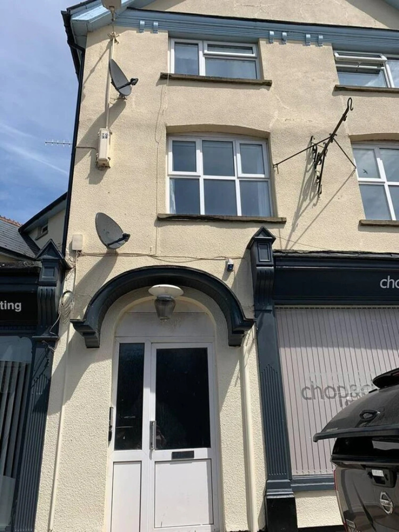 Stunning 1-bed Apartment in Talgarth Powys