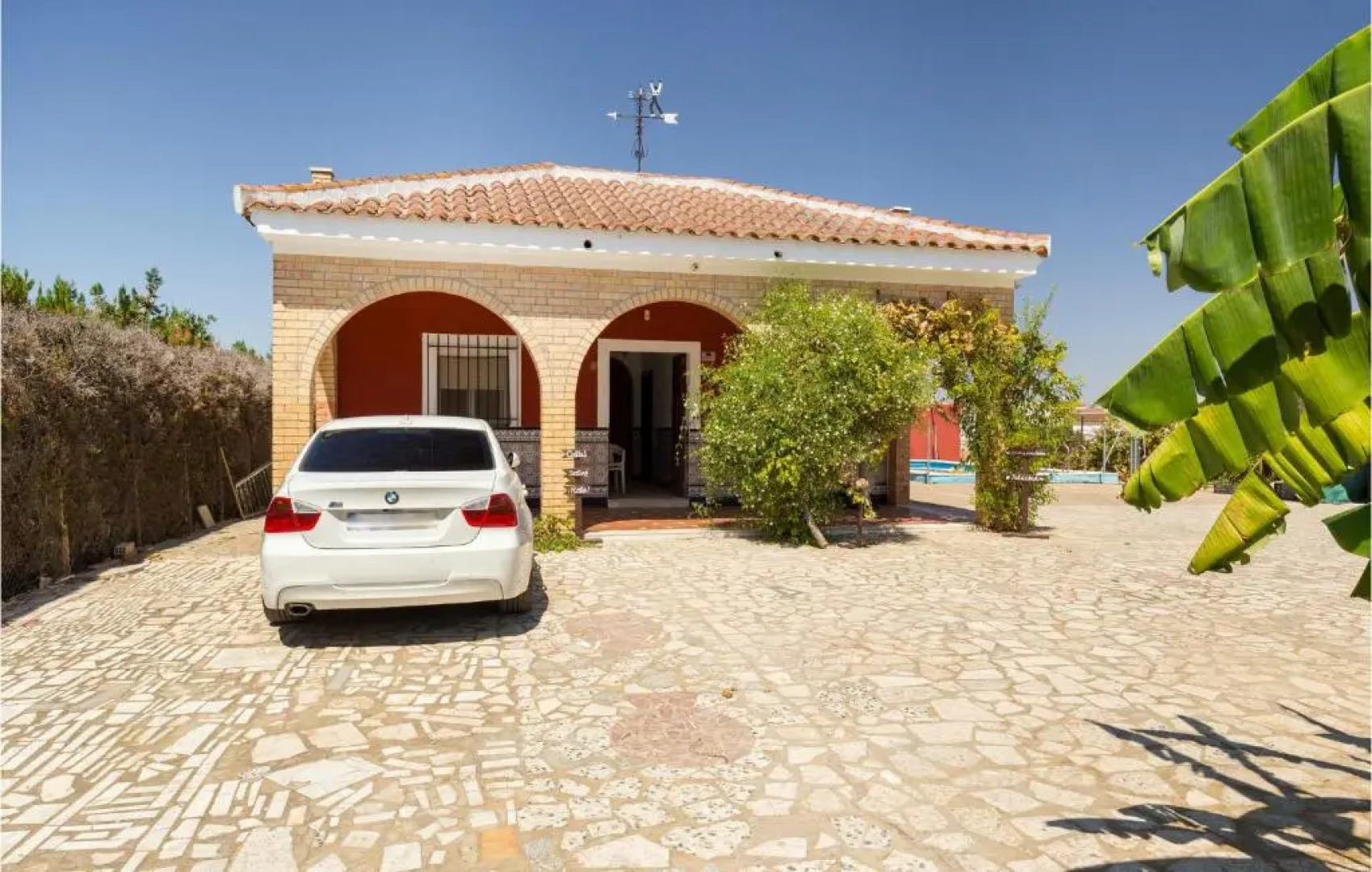Stunning home in Olivares with Outdoor swimming pool and 3 Bedrooms