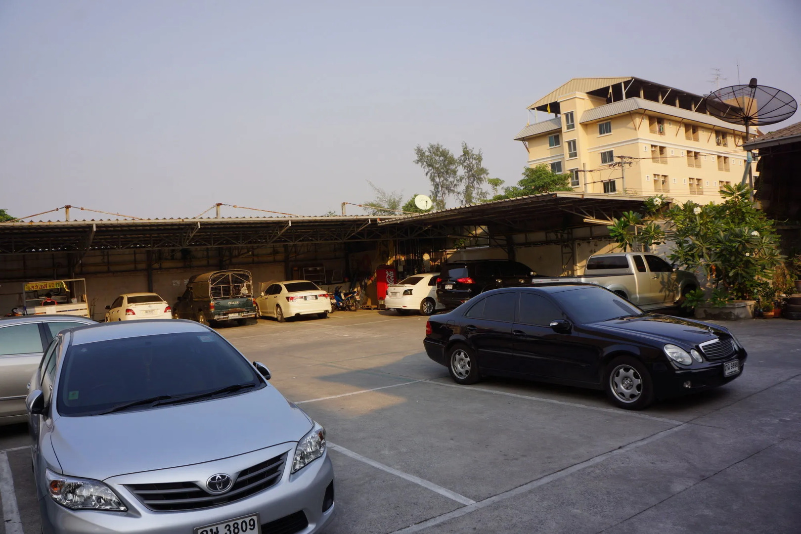 Lee's Mark Residence