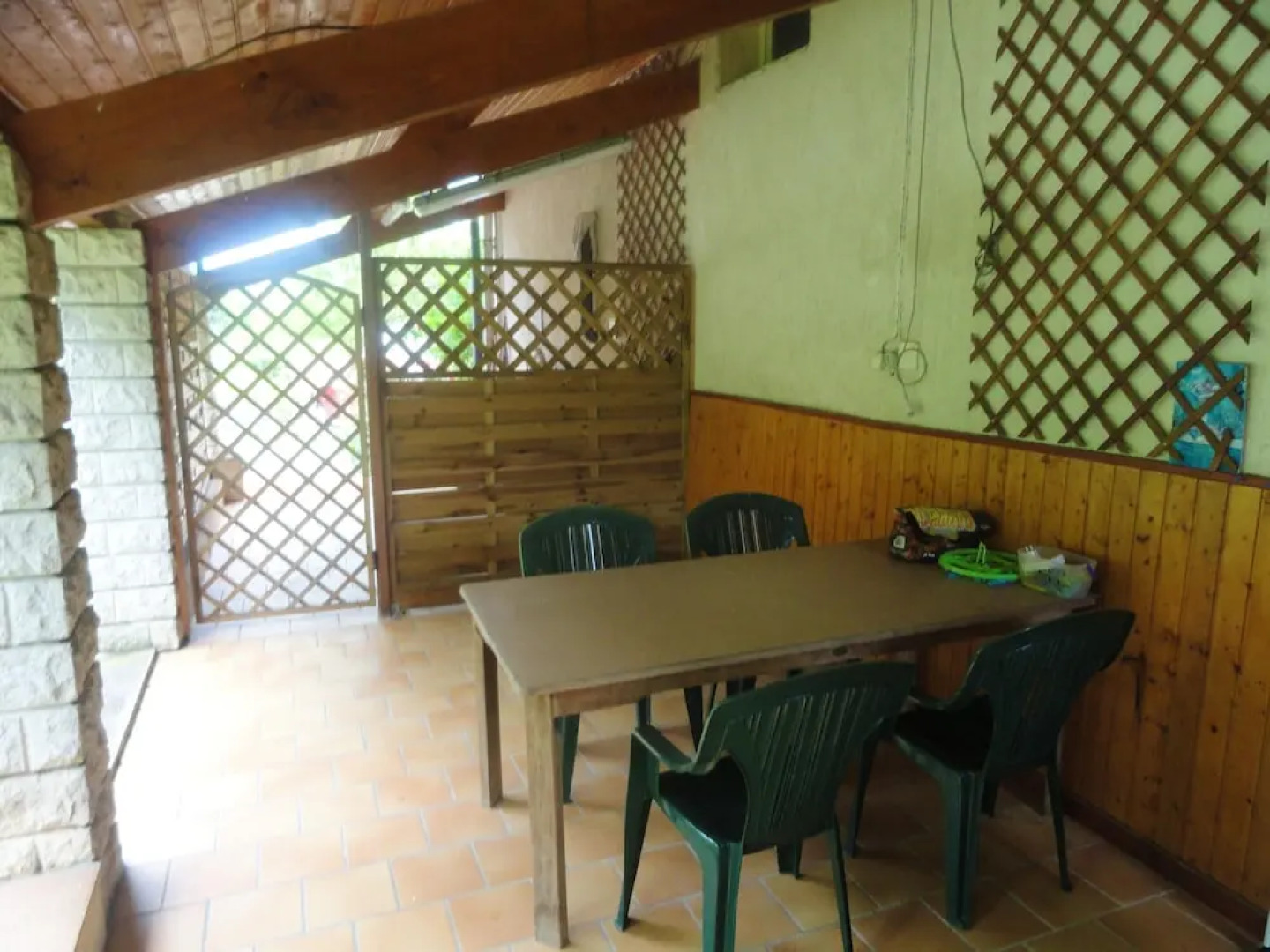 House With 2 Bedrooms in Saint-laurent-la-roche, With Enclosed Garden