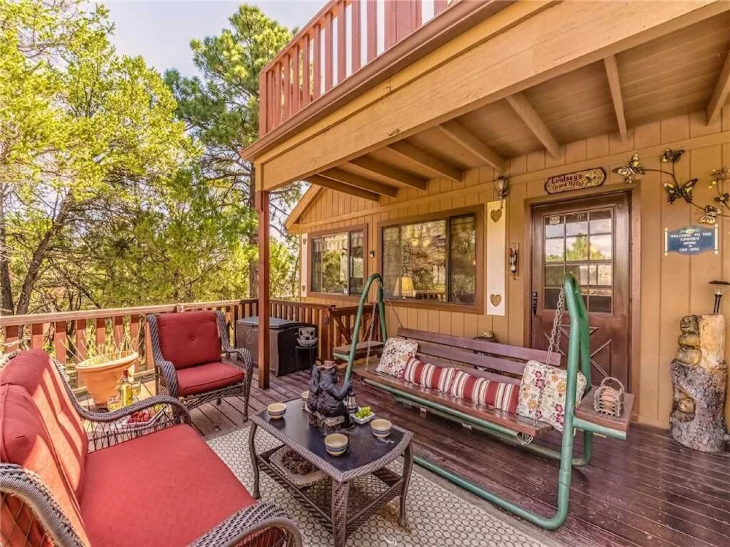 Mockingbird Cabin, 3 Bedrooms, Sleeps 8