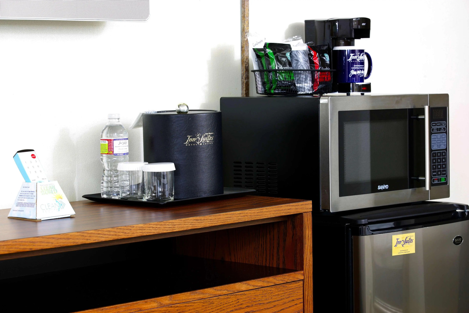 Best Western Airport Albuquerque InnSuites Hotel & Suites