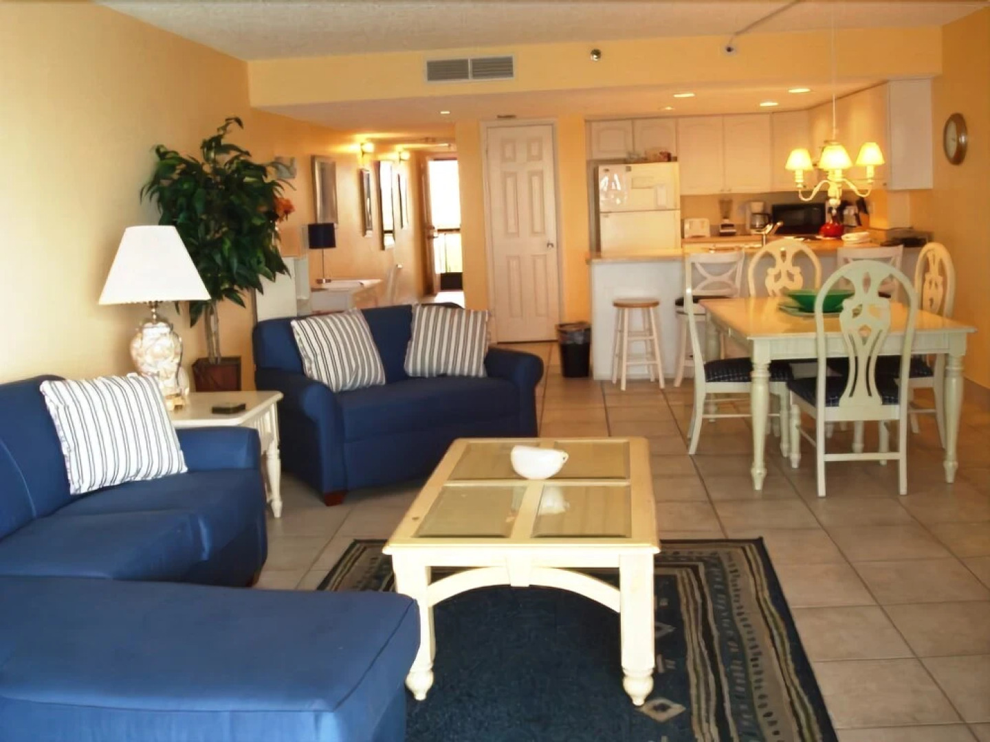 Chateaux Resort Luxury Condominiums