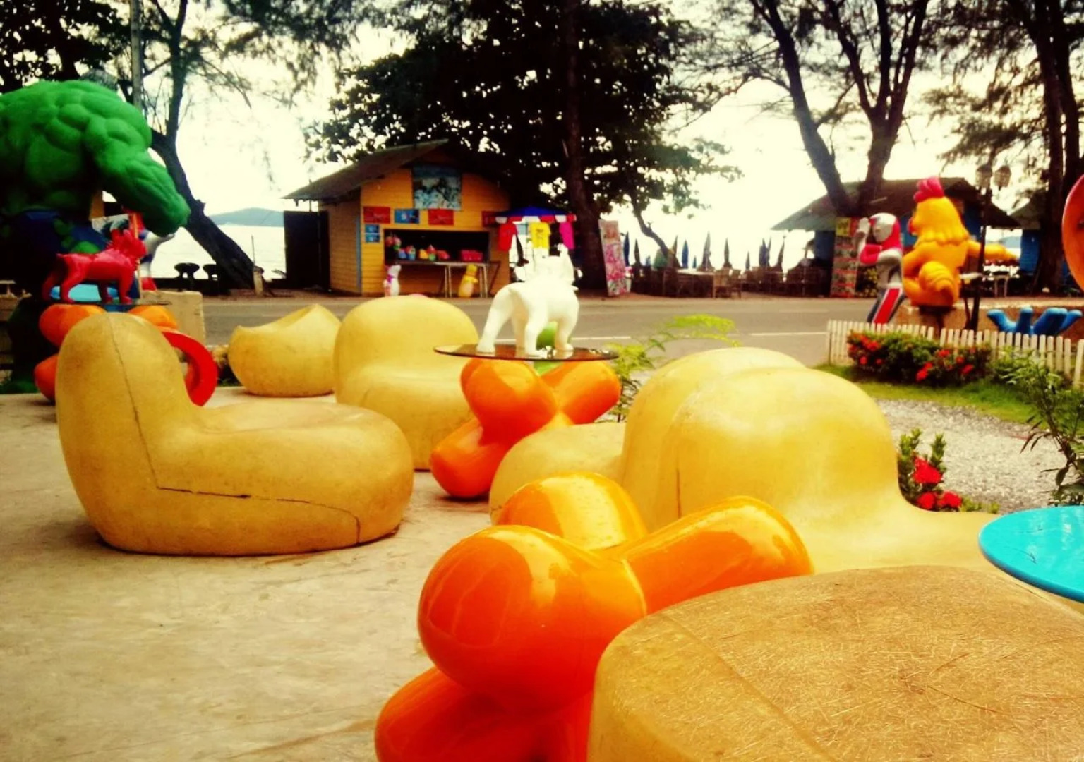 Home Design Resort by Pakin