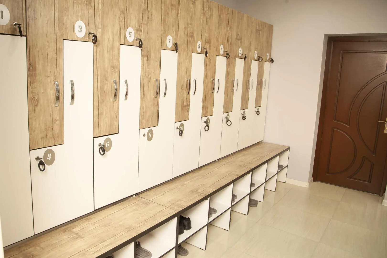 Отель Mira Stay