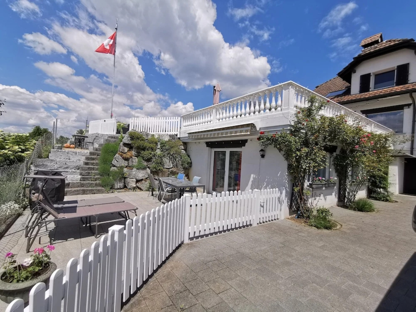 Comfortable mountain view apartment near Lucerne