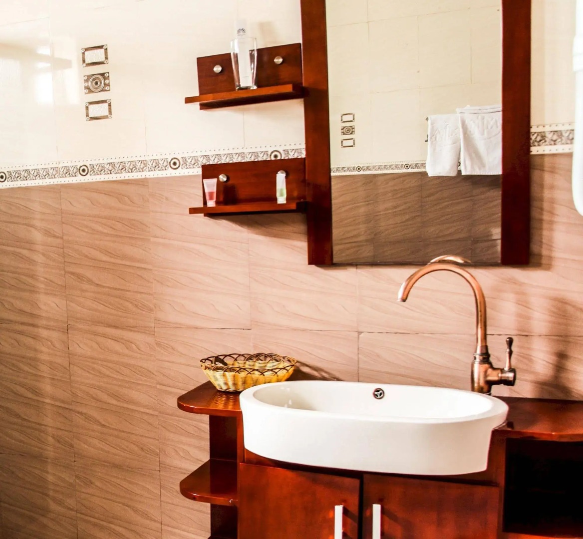 Mika Hotel, Kabulonga