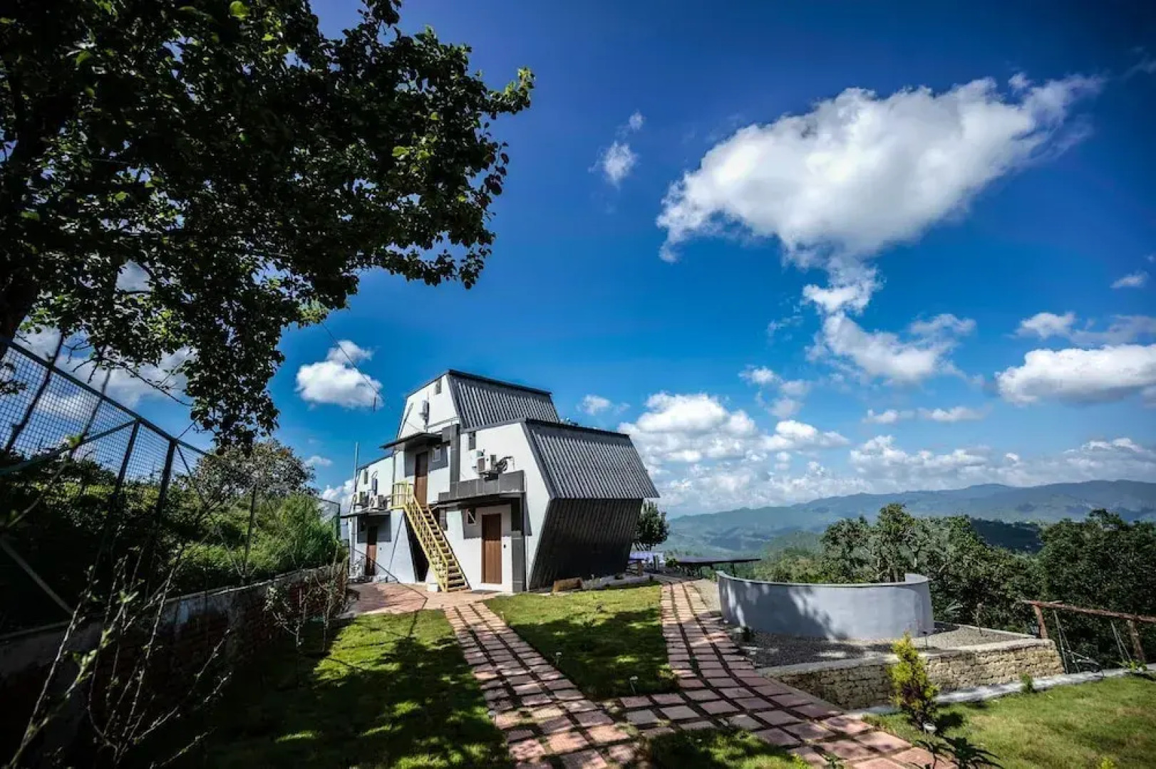 Himadvaya- The Himalayan Prism