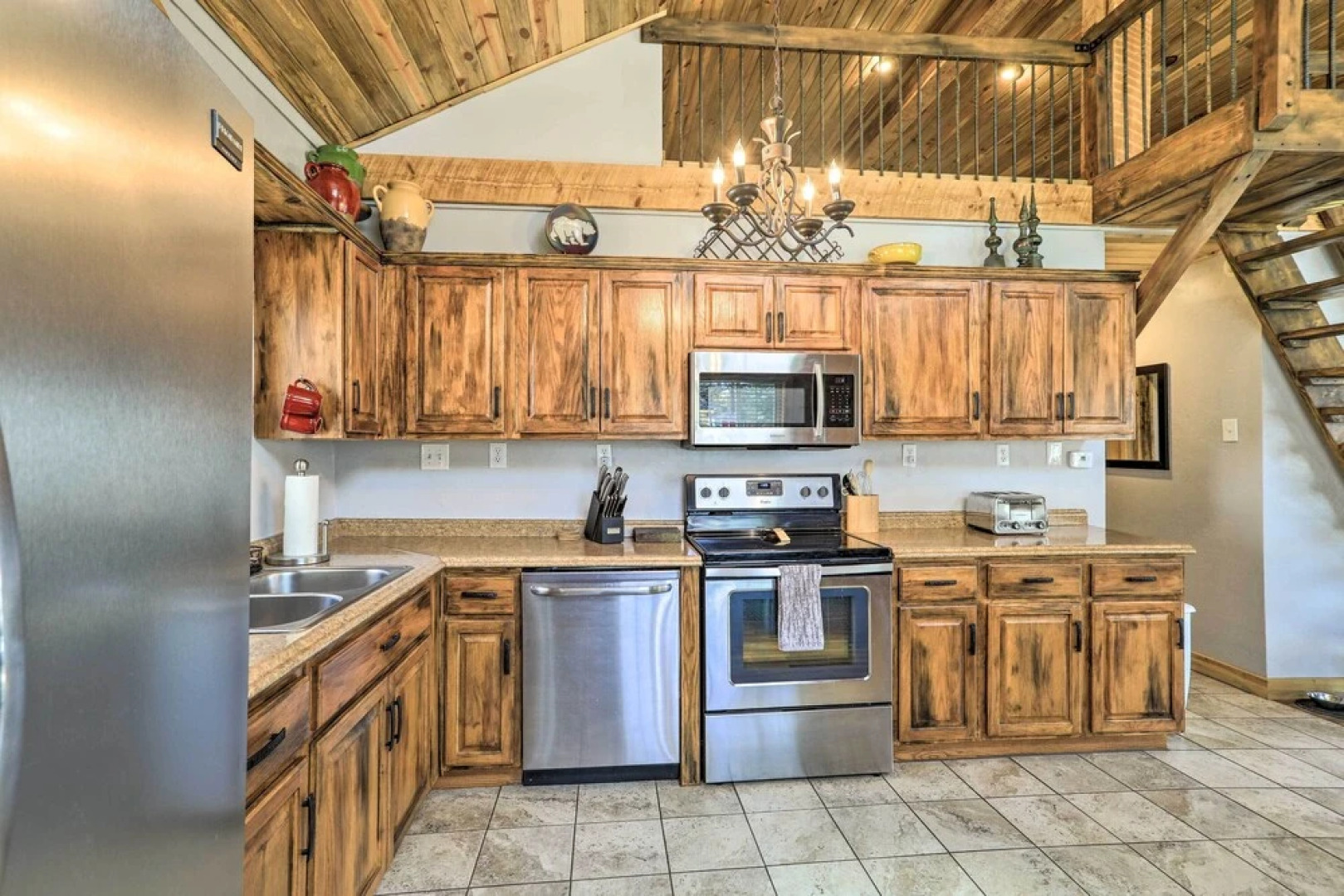 Tasteful Log Cabin Retreat on Lake Pagosa!