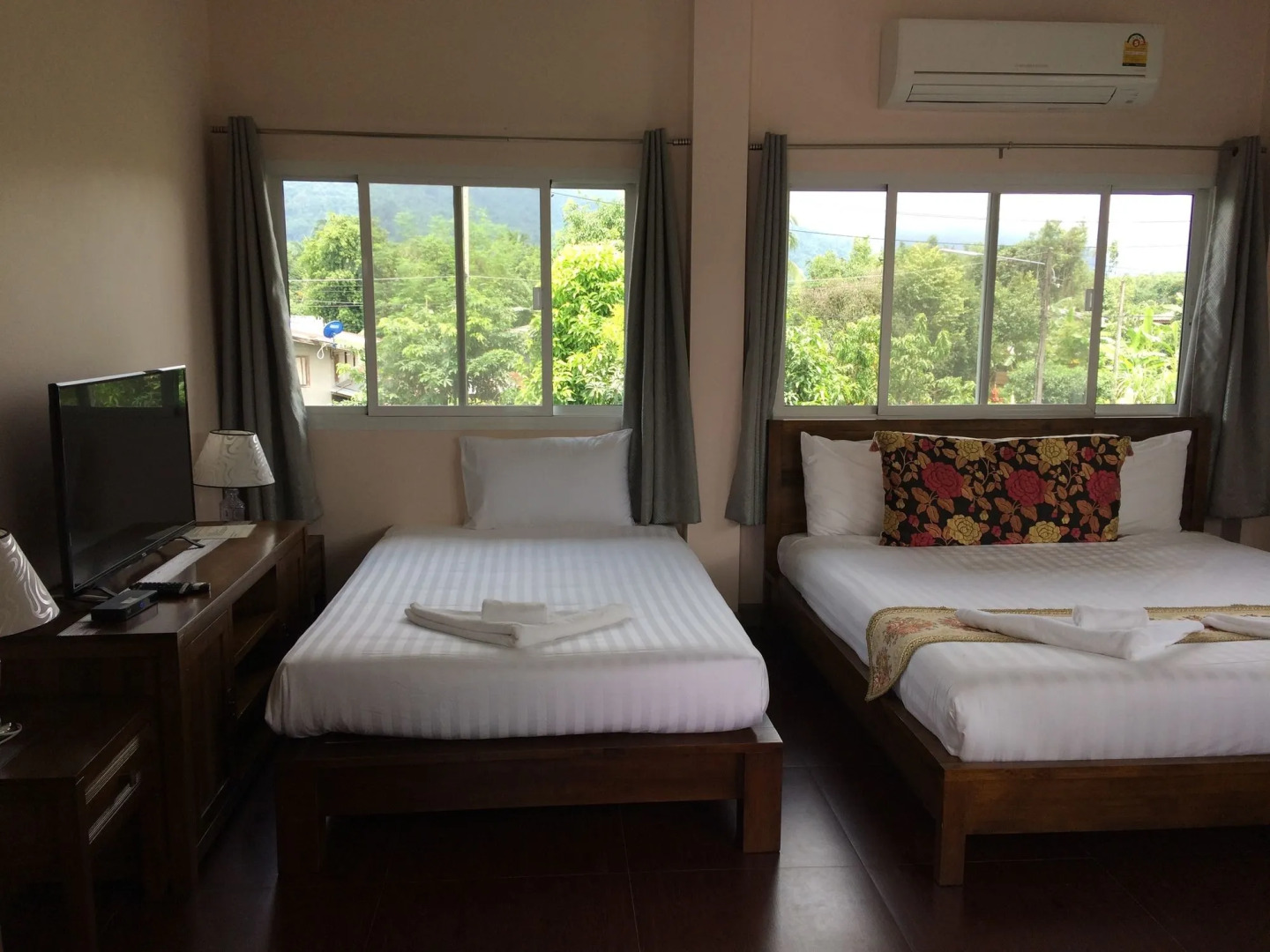 Baan Suan Khun Yaiy Nakhon Nayok