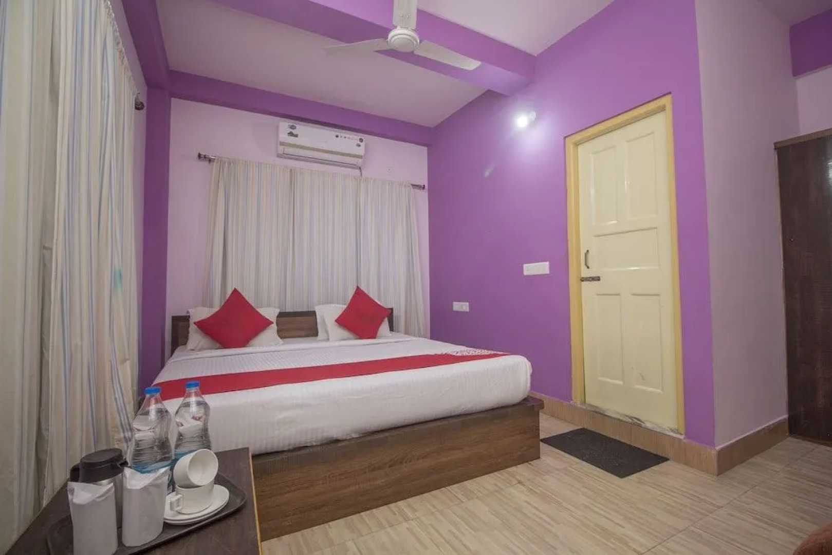 OYO 12751 Greenwood Hotel