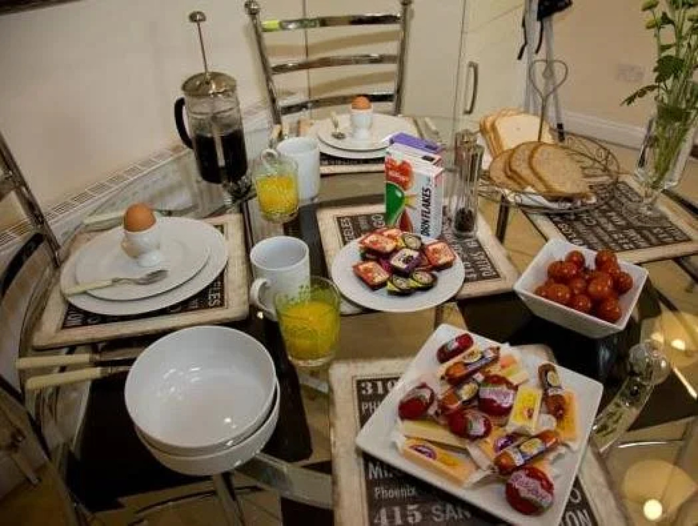 Innocence Rooms West