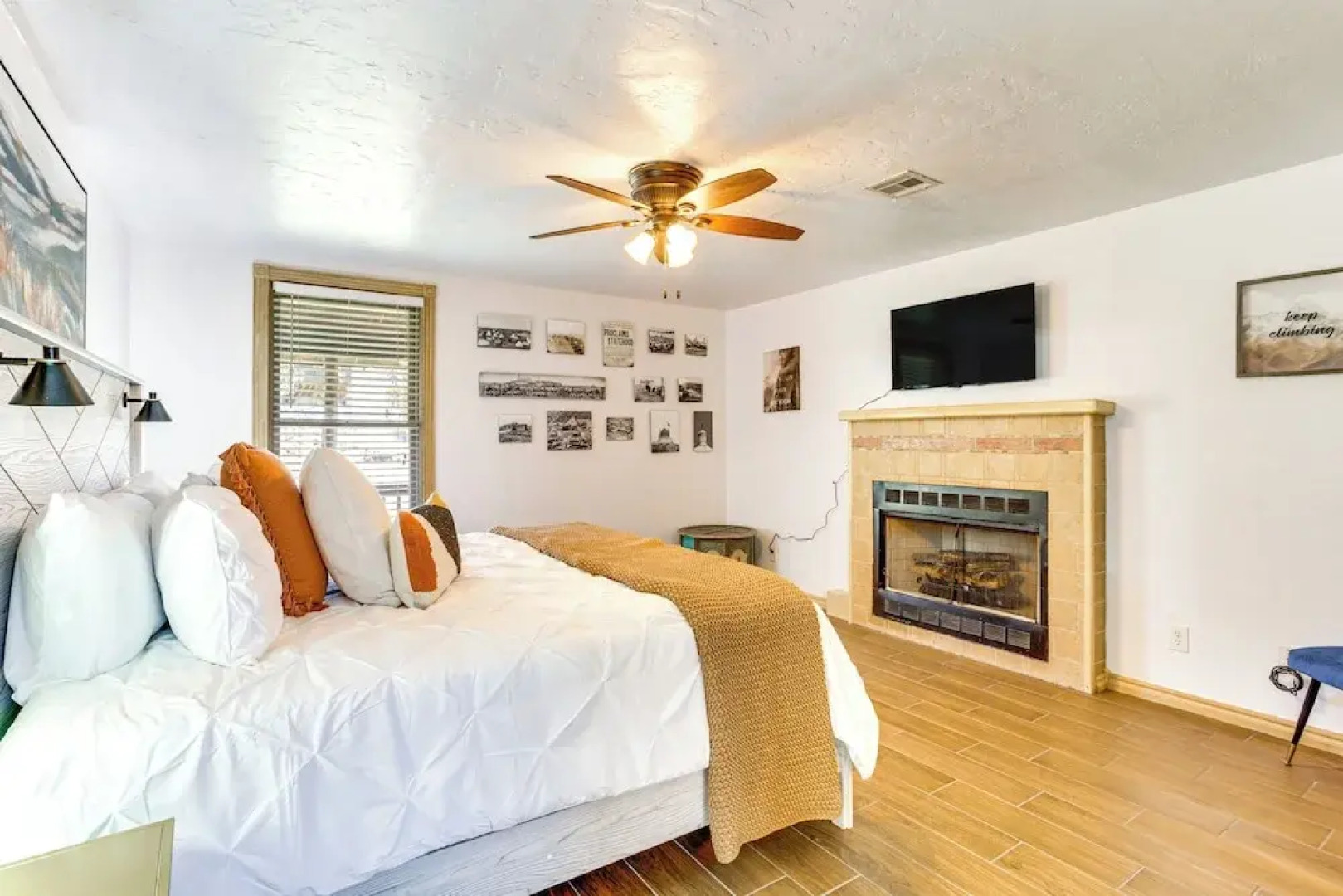 Spacious Cabin w/ Views, Near Lake Lawtonka!