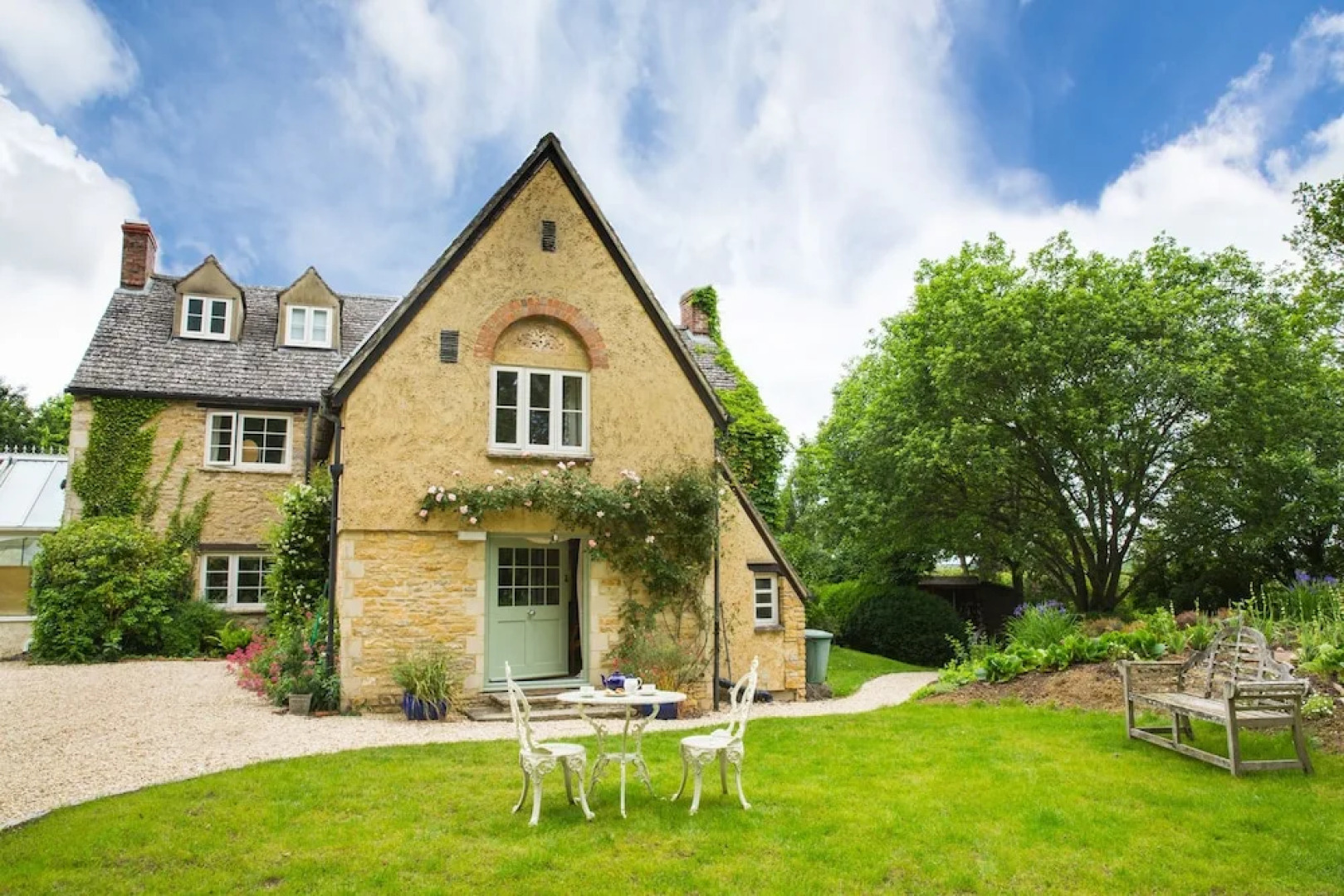 Gorselands Hall Bed and Breakfast