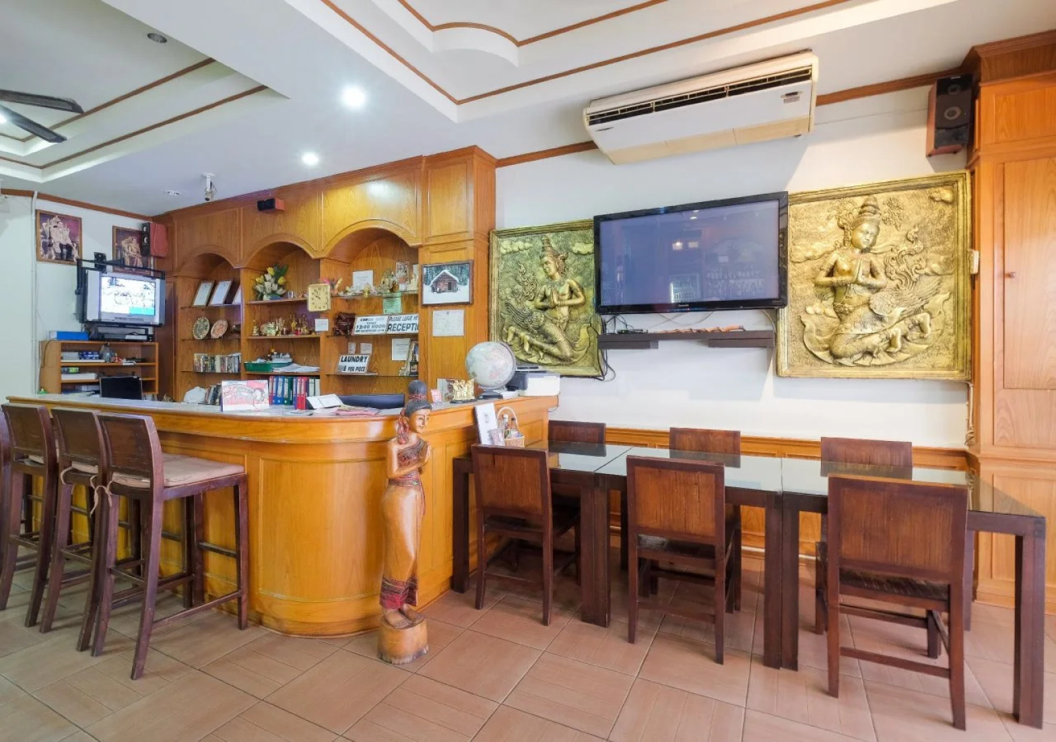 Andaman Sea Guesthouse