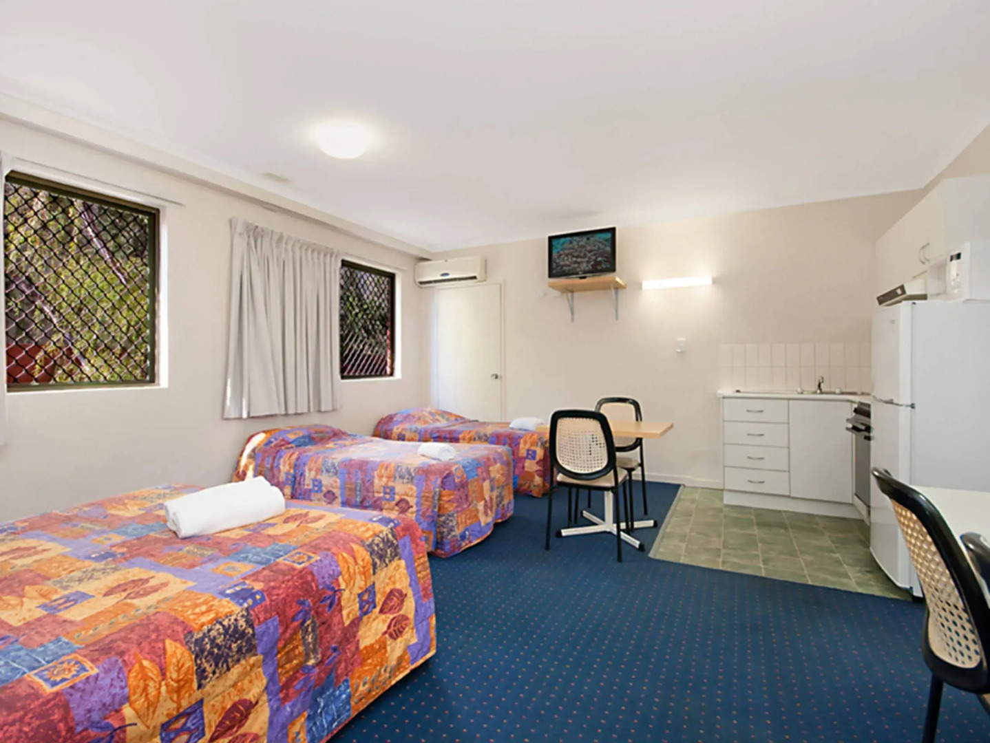 Cluden Park Motor Inn