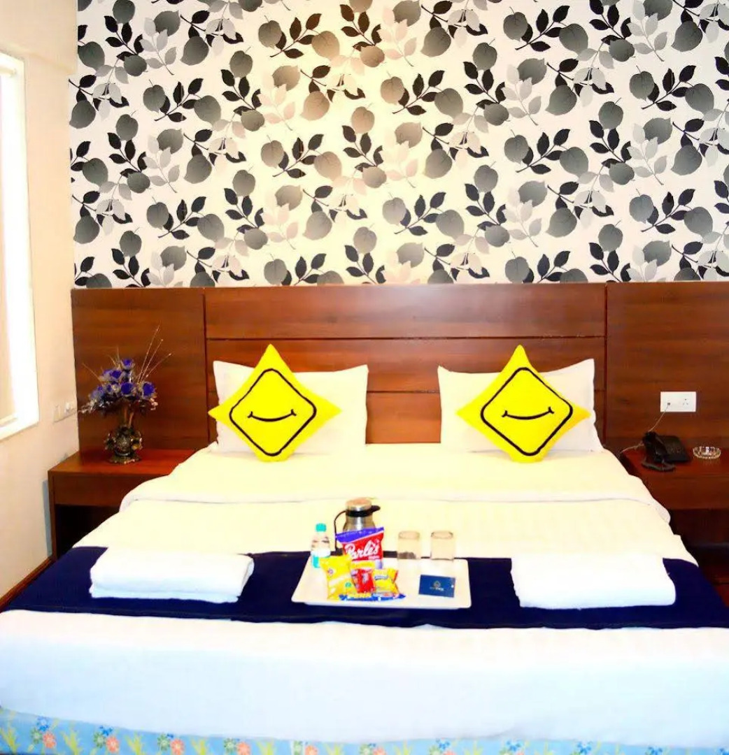 Stay Vista Rooms at Pune Station