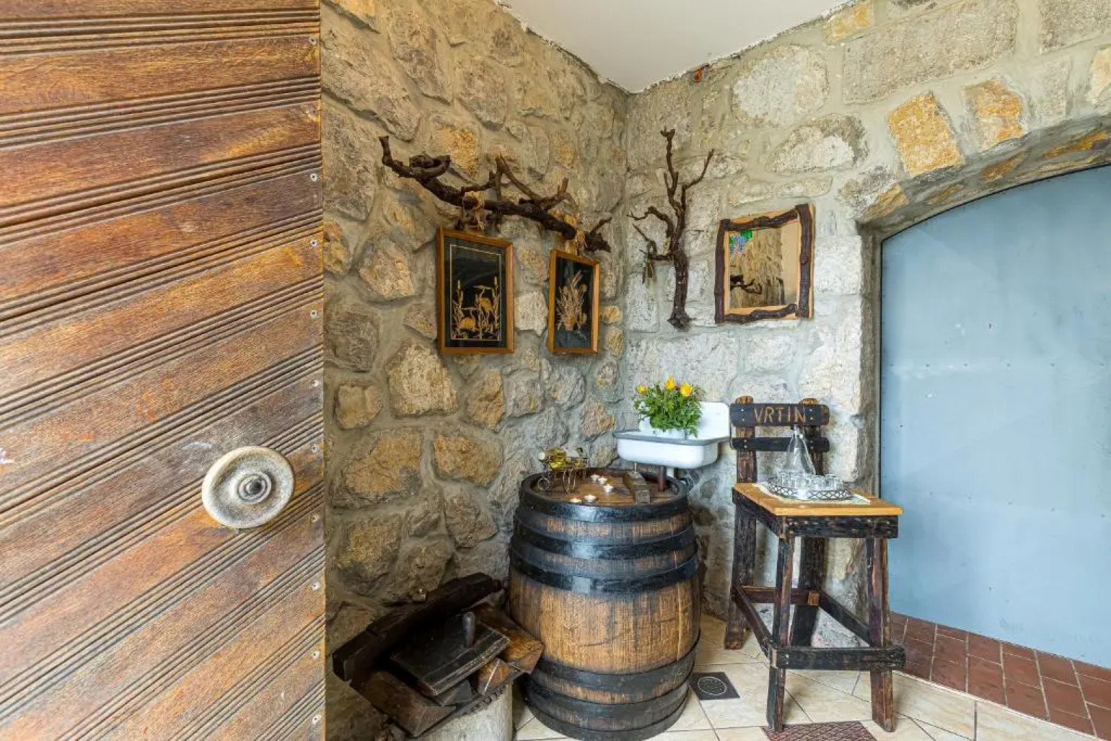 Vineyard Homestead Vrtin