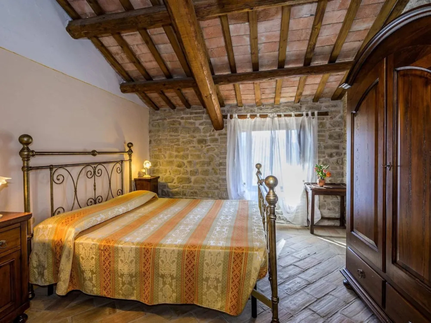 Elegant Stone House w/ Pool