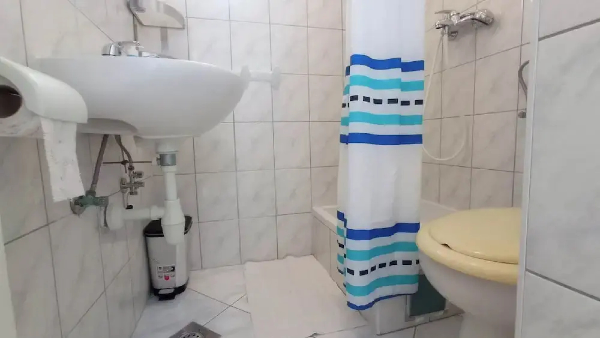 Bed & Breakfast by the Beach