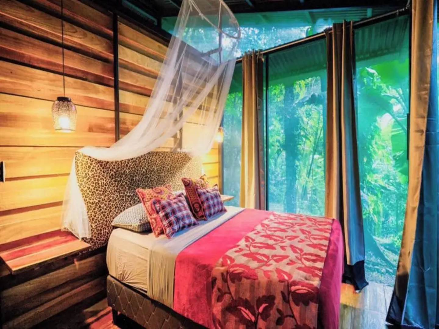 La Shamana Ecological, Concept in the Jungle