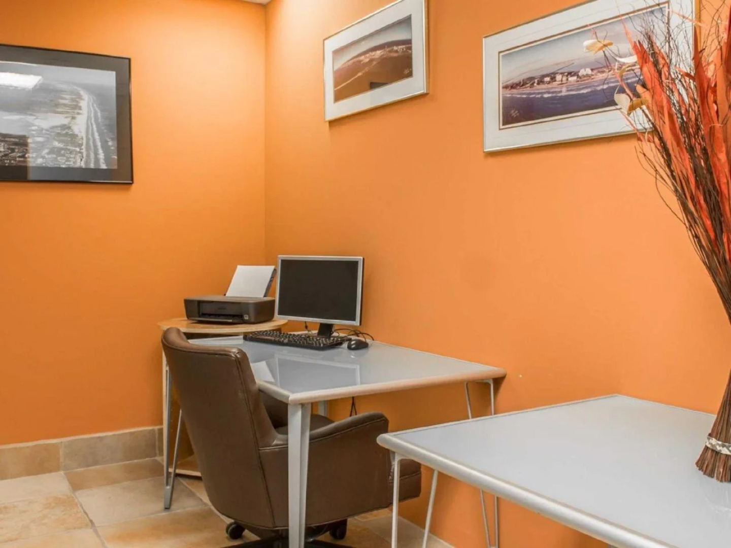 Sunchase Inn & Suites