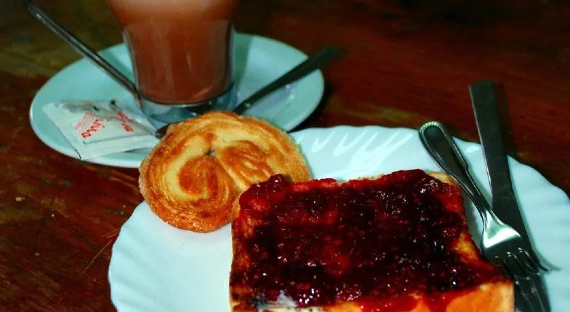 Hotel Apartamentos La Montañesa