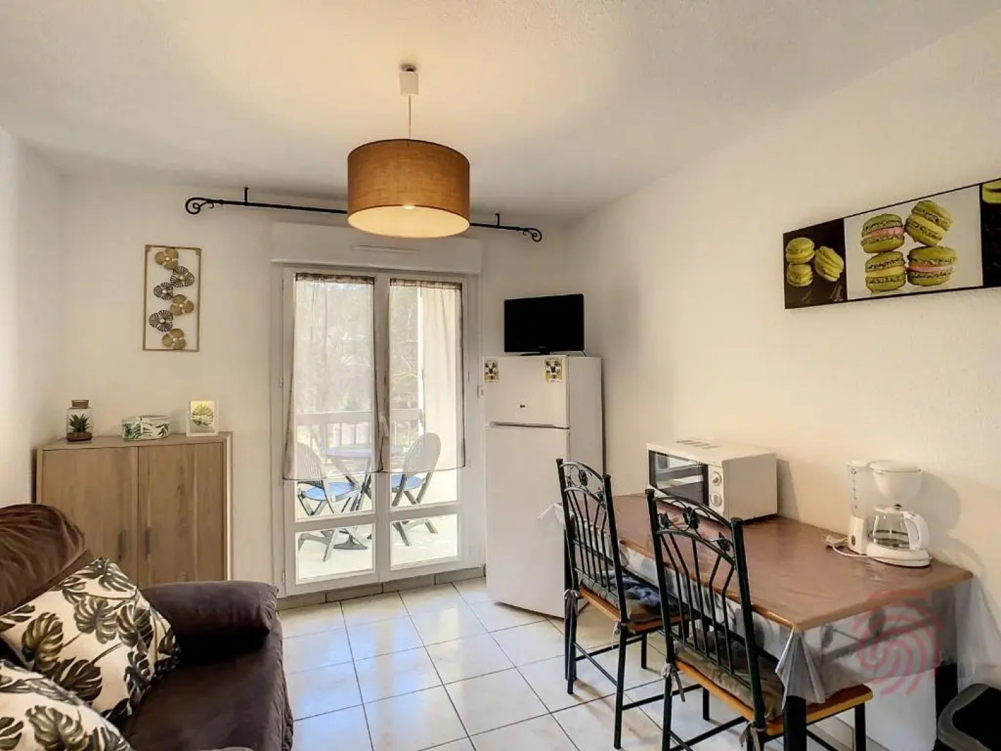 Appartement Lamalou-les-Bains, 1 pièce, 2 personnes - FR-1-451-123