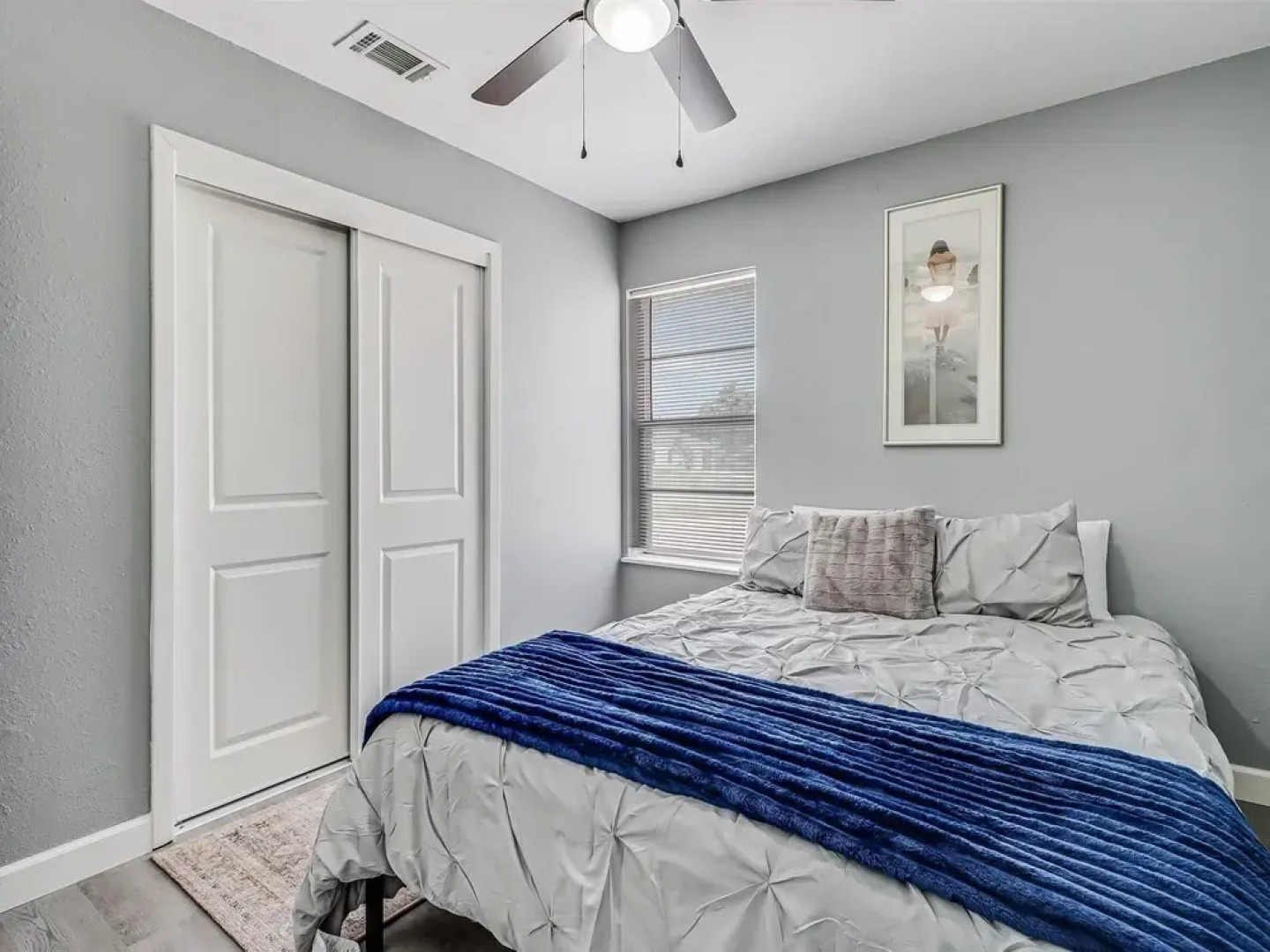 Just Beachy Ap164 4 Bedroom Home by RedAwning