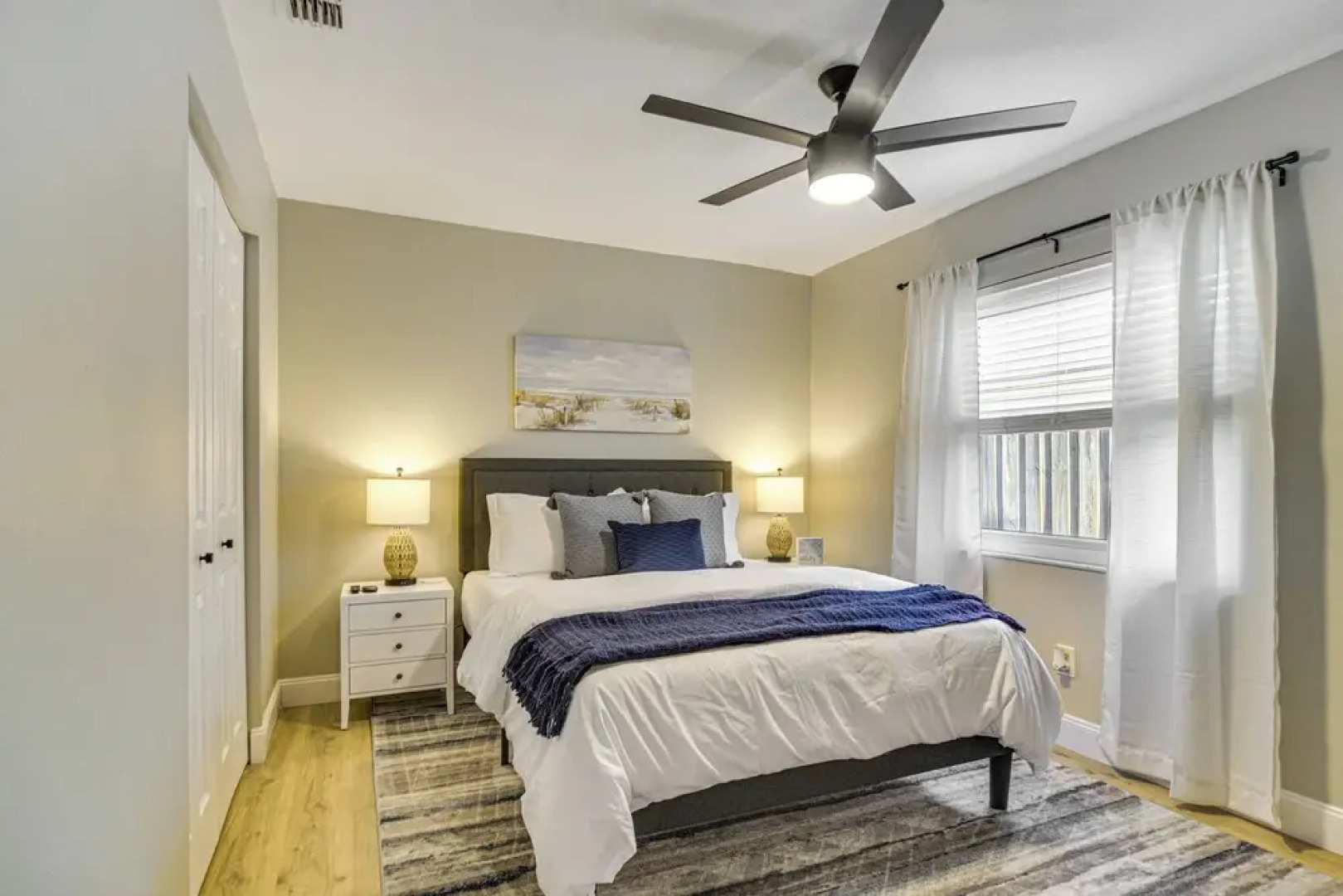 10 Mi to Dtwn St Petersburg: Mod Central Getaway