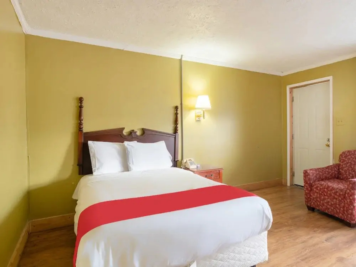 OYO Hotel Rowland I-95