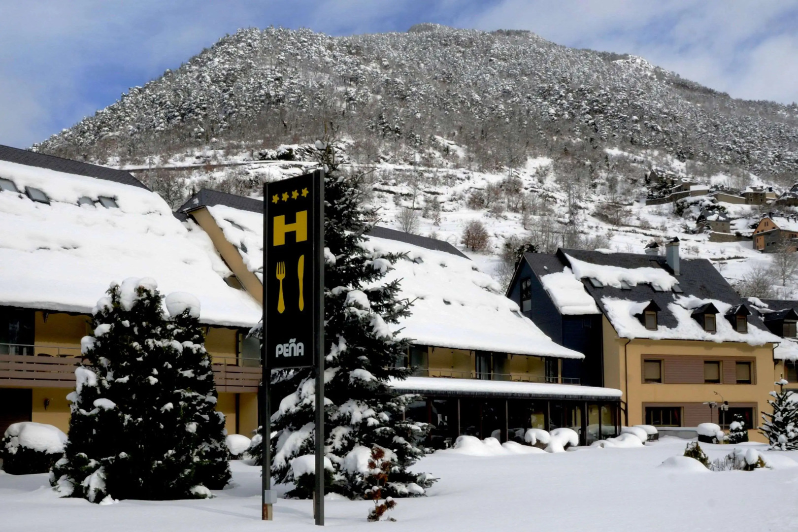 Hotel & Restaurante Peña