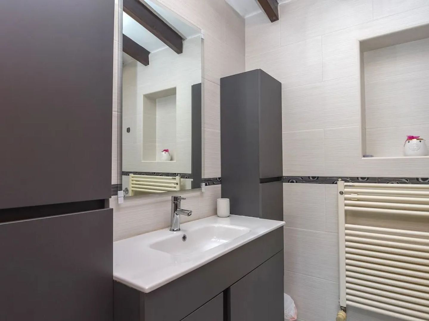 Beautiful 8-person Villa in Moraira, Near Centre, sea and Beach, Very Nicely Furnished