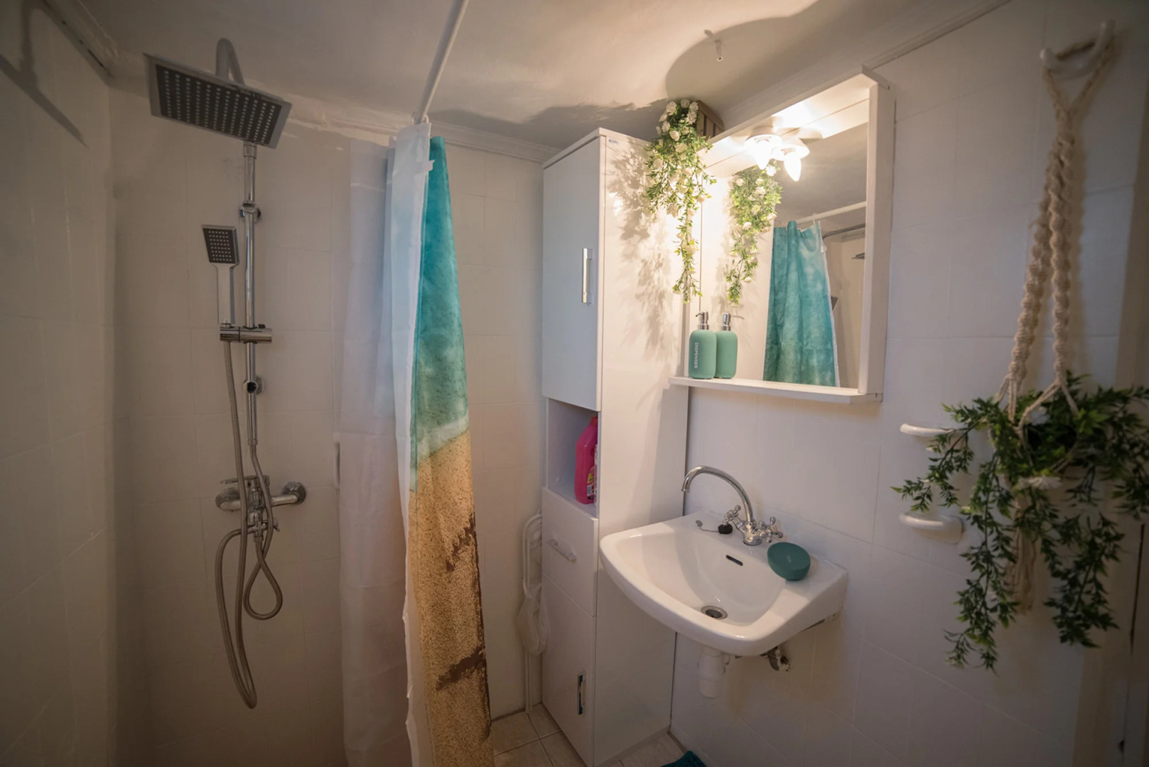 Dandy On The Beach |2-Story Apartment|Open Up Roof