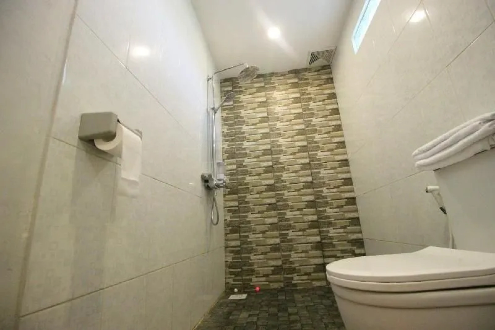 The Royal Joglo by ZUZU