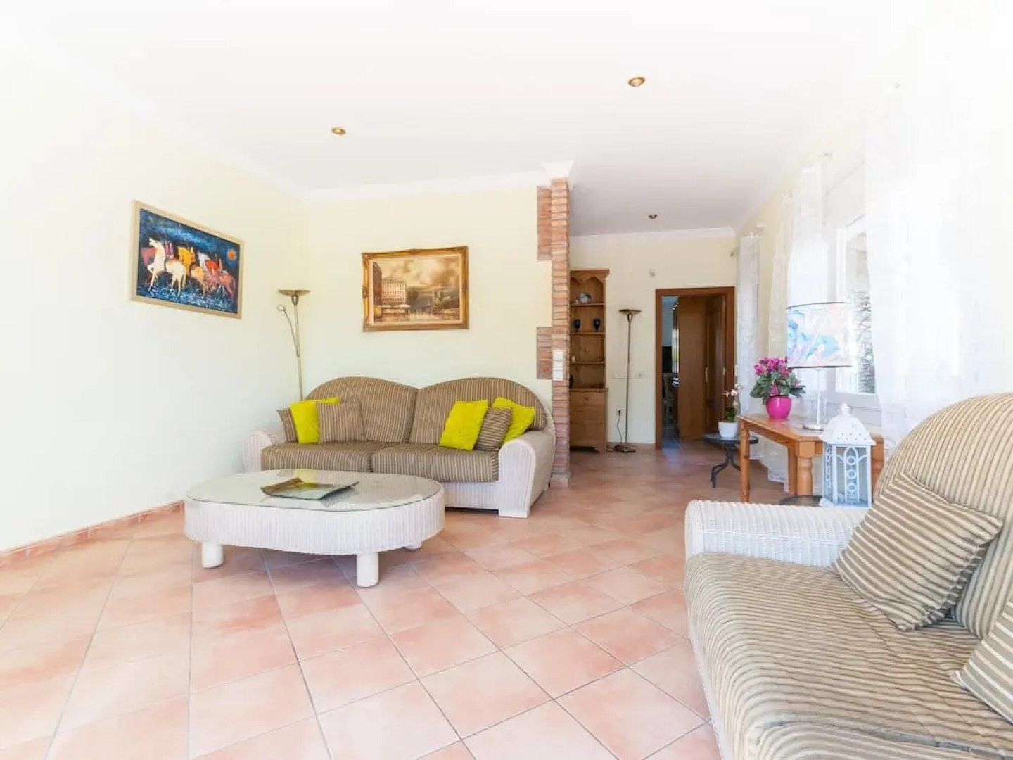 Ravishing Holiday Home near Beach in St. Pere Pescador