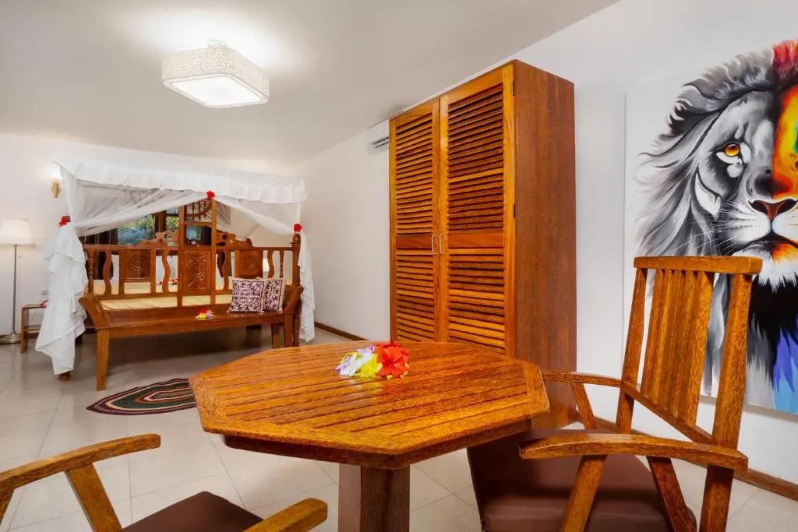 White Paradise Zanzibar