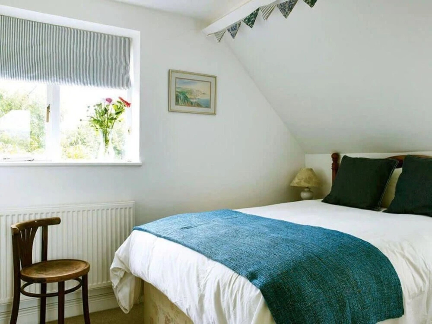 A pet-friendly converted chapel with charming features near Uffington