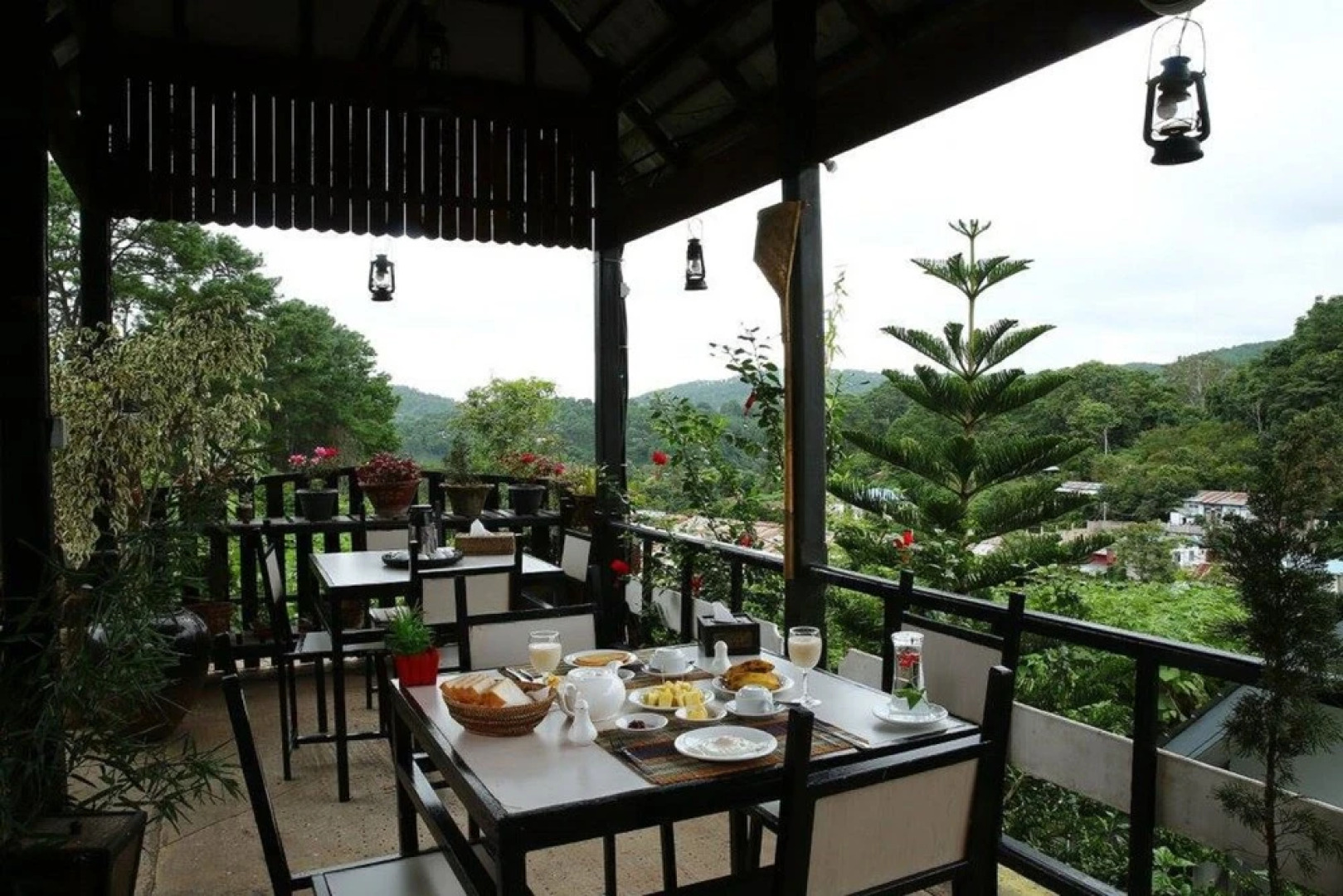 Nature Land Hotel II