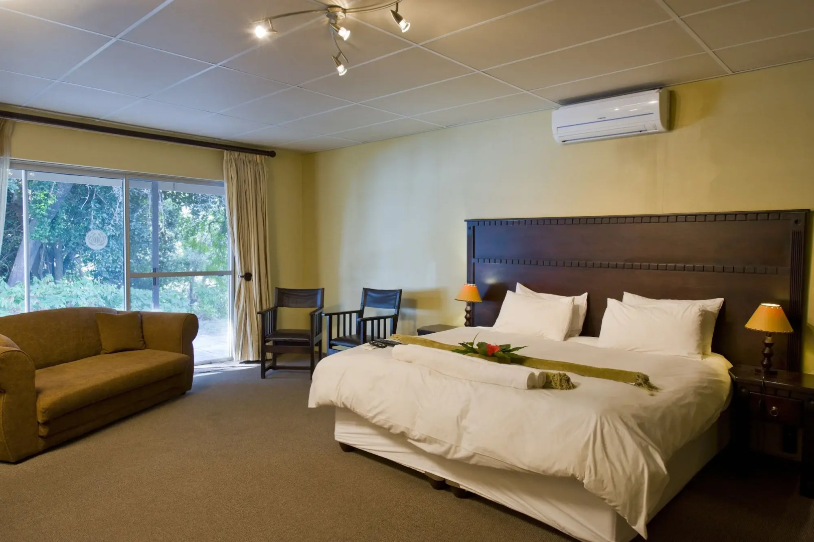 Protea Hotel by Marriott Zambezi River Lodge