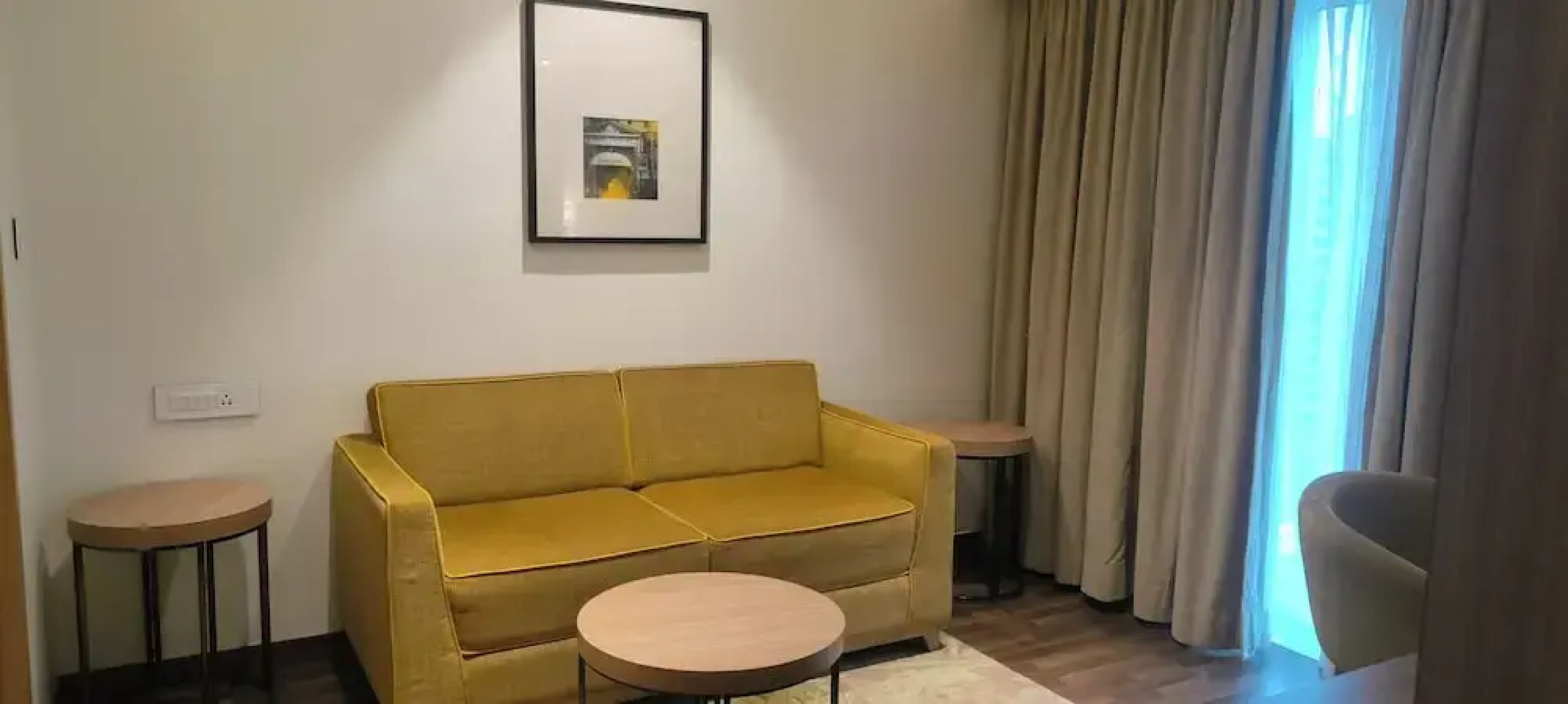 Royal Hometel Suites Dahisar Mumbai