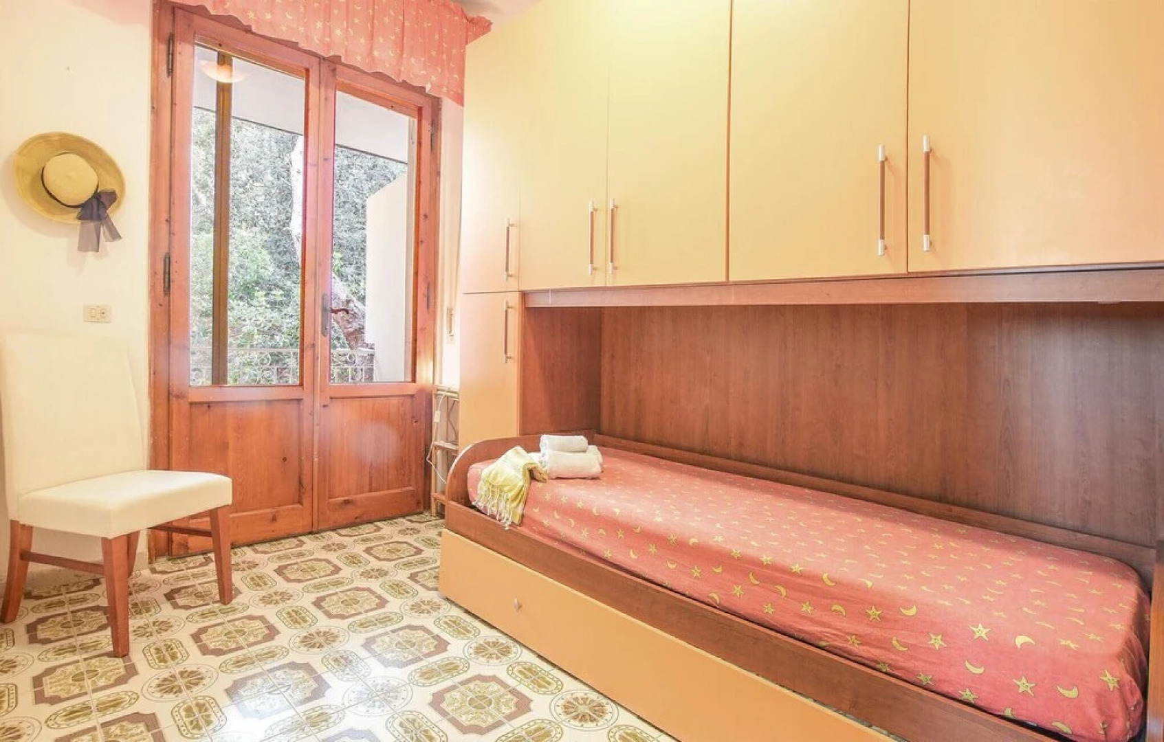 Beautiful Apartment in Rosignano Solvay-casti With Wifi and 2 Bedrooms