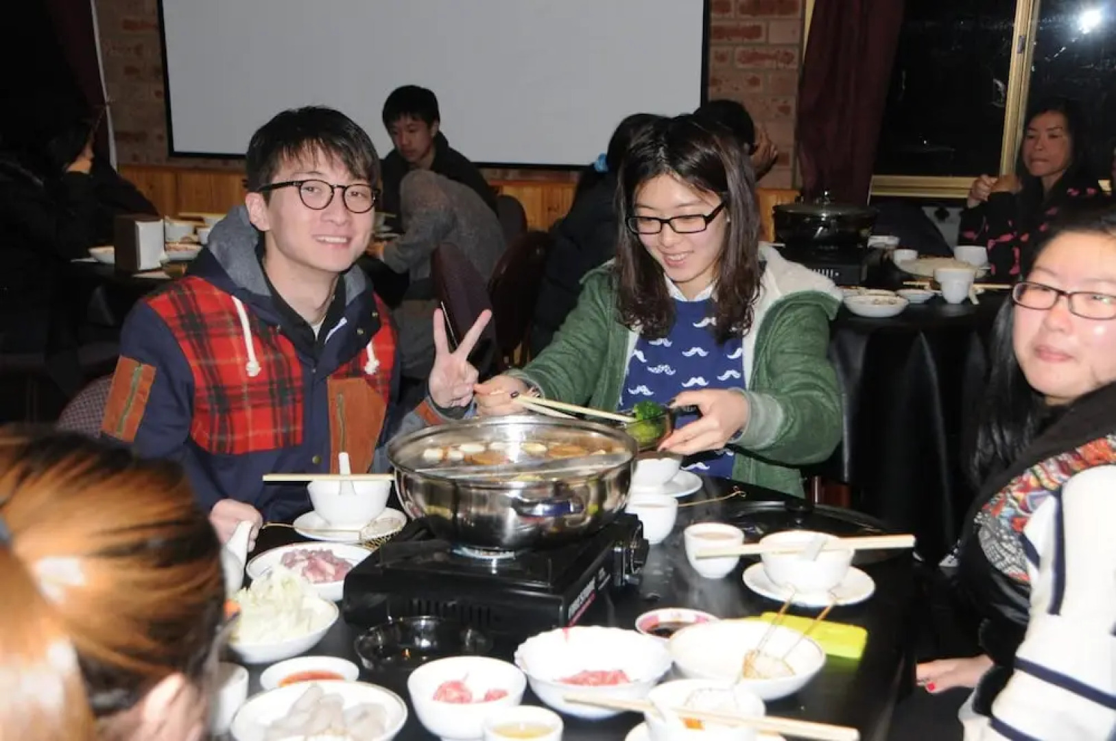 Snow Gate Motel and Apartments